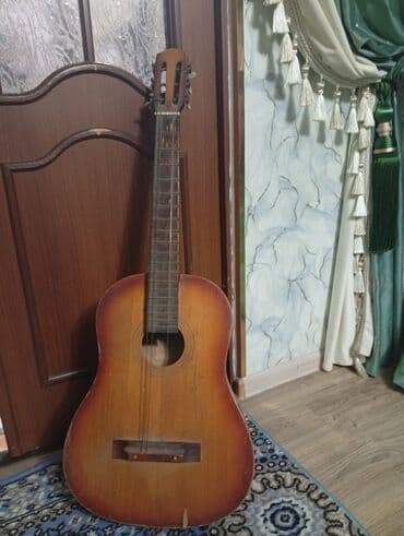 научу играть на гитаре в бишкеке: Акустическая гитара, классический тип (шестиструнная), с открытой — 4