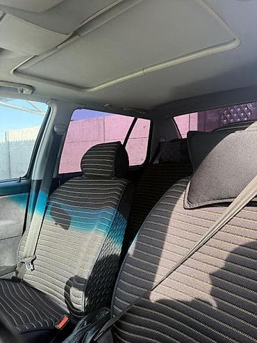 тойота ист кузовные детали: Volkswagen Vento: 1993 г., 1.8 л, Механика, Бензин, Седан — 9