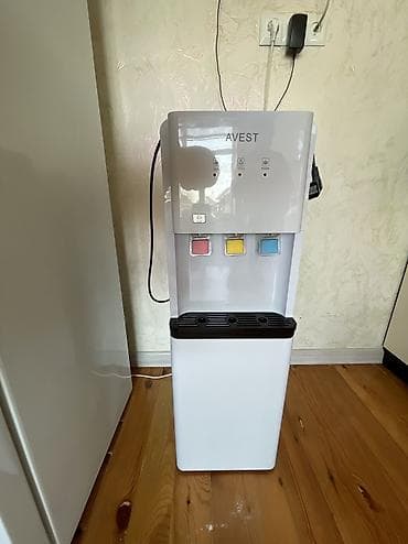 Кулер для воды, Б/у, Самовывоз at lalafo.kg Кулер для воды, Б/у, Самовывоз