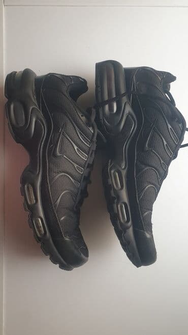 Босоножки, сандалии, шлепанцы: Мужские кроссовки, 42, Nike, Б/у — 1