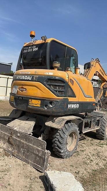 Экскаватор, Hyundai, Колесный — 1
