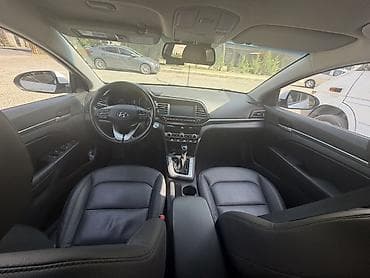 cx 9: Hyundai Elantra: 2019 г., 1.6 л, Автомат, Бензин, Седан — 8