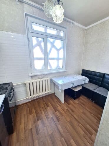 меняю доплатой мне: 4 комнаты, 80 м², 106 серия, 8 этаж, Косметический ремонт — 4