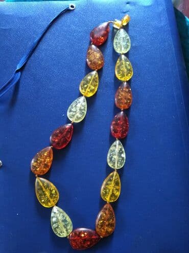 купить зимнюю мужскую обувь в бишкеке: Очень красивые бусы — 1