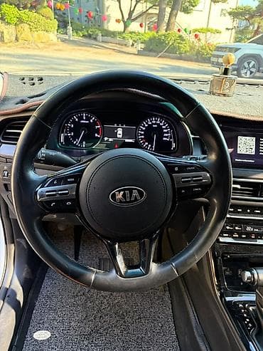 jac j7: Kia K7: 2019 г., Автомат, Бензин, Седан — 7