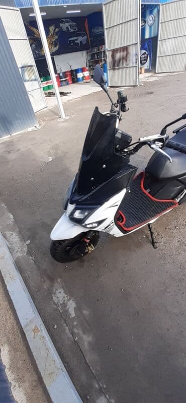 Скутеры: Макси-скутер Tank, 150 куб. см, Бензин, Новый — 1