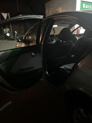 матасыкыл зид: Nissan Primera: 2001 г., 1.8 л, Автомат, Бензин, Седан — 3