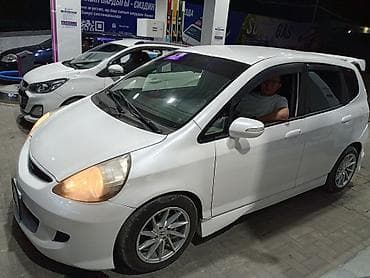 япошка хонда: Honda Jazz: 2007 г., 1.4 л, Автомат, Хэтчбэк — 3