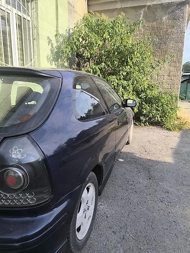 Продажа авто: Honda Civic: 1998 г., 1.4 л, Механика, Бензин, Хэтчбэк — 5