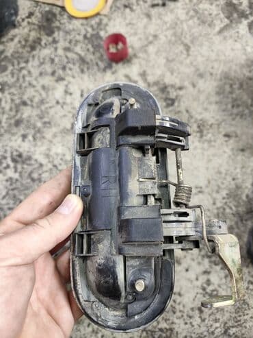 Задняя правая дверная ручка Дверная ручка Nissan Б/у, Оригинал at lalafo.kg Задняя правая дверная ручка Дверная ручка Nissan Б/у, Оригинал