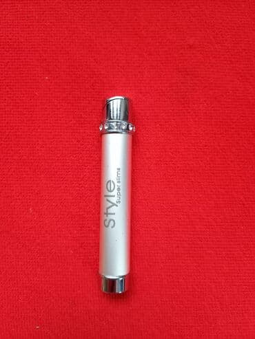 Дамская зажигалка фирменная STYIE super slims. Со стразами. Новая не