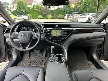 kirgiz auto: Toyota Camry: 2018 г., 2.5 л, Гибрид, Седан — 10