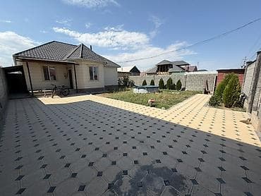 дом мраморное: Продаётся одноэтажный дом с ухоженным двором. Основные — 4