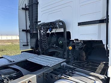 електро мото: Тягач, Volvo, 2011 г., Без прицепа — 4