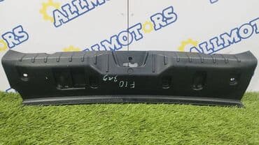 BMW 528xi (xDrive) v-2.0 turbo 2013 год, облицовка багажника