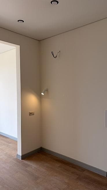 Продажа квартир: 1 комната, 30 м², 3 этаж, Дизайнерский ремонт — 7