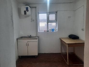 аренда к: Сдаётся в аренду дом с отдельным входом и место для машины. - район — 9