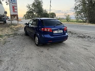 sonata d8: Chevrolet Lacetti: 2004 г., 1.6 л, Механика, Бензин, Хэтчбэк — 5
