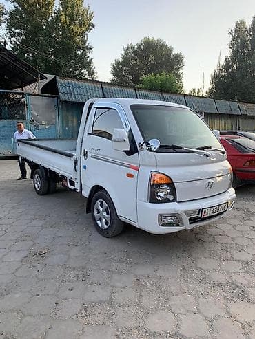 Hyundai Porter: 2018 г., 2.5 л, Автомат, Дизель, Пикап