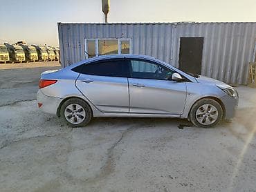 Унаа сатуу: Hyundai Solaris: 2014 г., 1.4 л, Автомат, Бензин, Седан — 3