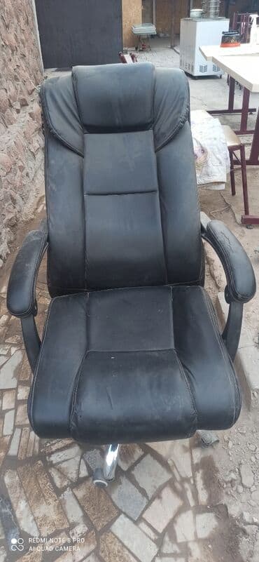 столовое оборудование: Стол и стул для кафе — 1