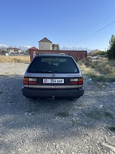 мотор на скутер: Volkswagen Passat Variant: 1989 г., Механика, Бензин, Универсал — 3