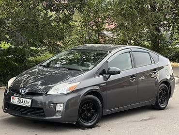 vitz platz: Toyota Prius: 2010 г., 1.8 л, Вариатор, Гибрид, Хэтчбэк — 1