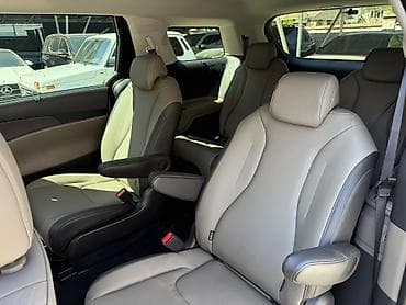 reno t: Kia Carnival: 2025 г., 1.6 л, Автомат, Гибрид, Минивэн — 6