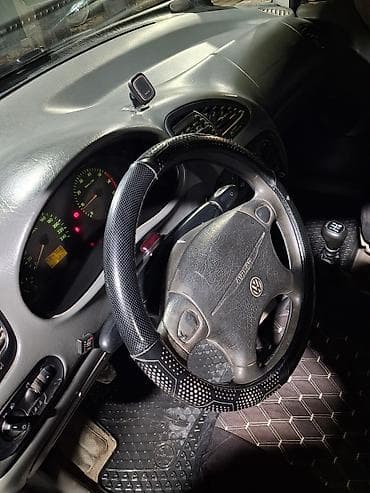 volkswagen passat б3: Volkswagen Sharan: 1997 г. — 7