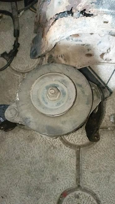 запчасти на ваз 2101: Генератор ВАЗ (LADA) Оригинал — 2