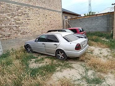 Mercedes-Benz C-Class: 1994 г., Седан — 8