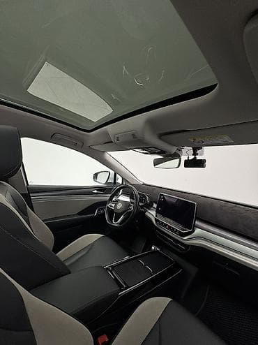 bvd e2: Volkswagen ID.6: 2022 г., Автомат, Электромобиль, Кроссовер — 9