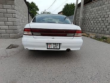 Nissan Cefiro: 1998 г., Бензин, Седан — 5