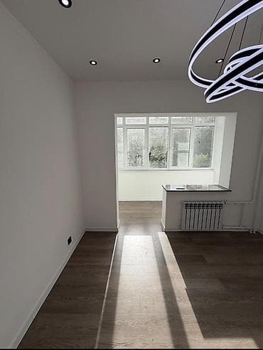 Недвижимость: 2 комнаты, 52 м², Золотой квадрат 5 этаж, Евроремонт — 7
