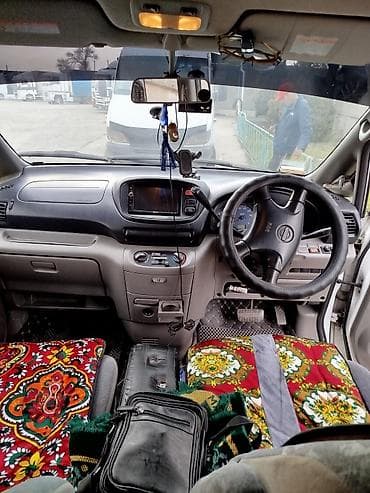 минивэн левый руль: Nissan Serena: 2000 г., 2 л, Вариатор, Минивэн — 8