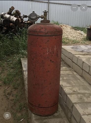балончики: Газовый баллон (пропановый), вертикальный, металлический, окрашен в — 1