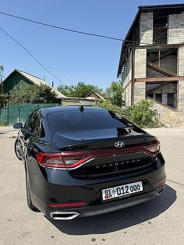 Hyundai Grandeur: 2018 г., 3 л, Автомат, Газ, Седан