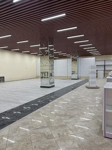 сдаю магазин улан 2: Часть магазина, Отдельностоящий магазин, 170 м² Не действующий, С ремонтом — 1