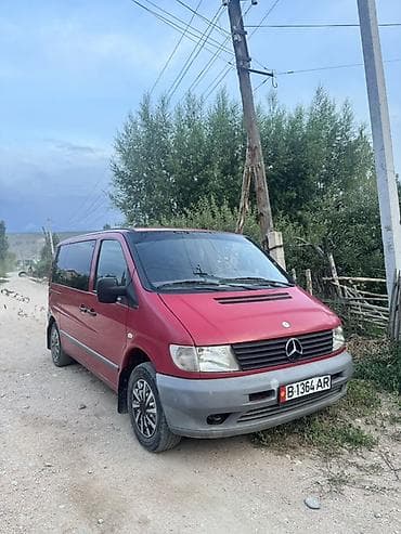 Mercedes-Benz Vito: 2003 г., 2.2 л, Механика, Дизель, Минивэн — 2
