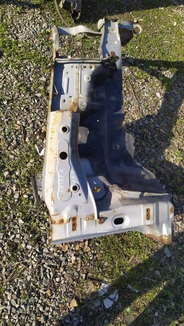 нива крыло: Mitsubishi Airtrek кузовная часть, Митсубиси Аиртрек мягкая часть — 1