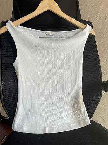 белый рубашки: Футболка, Классическая модель, Канада, Adidas, Трикотаж, Б/у, S — 4