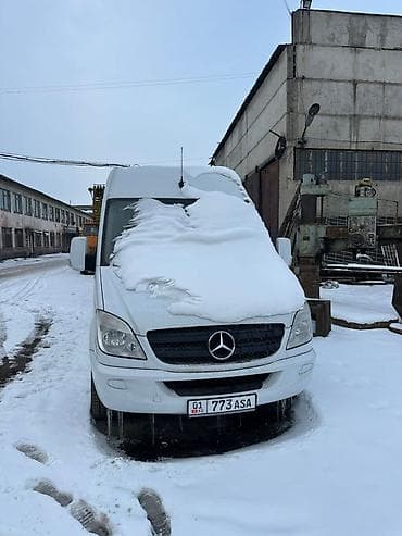 фара спринтер 313: Легкий грузовик, Mercedes-Benz — 1