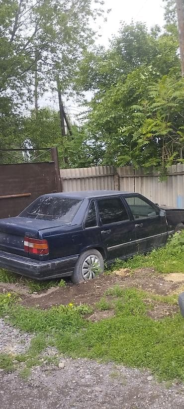 Volvo 940: 1993 г., Механика, Седан