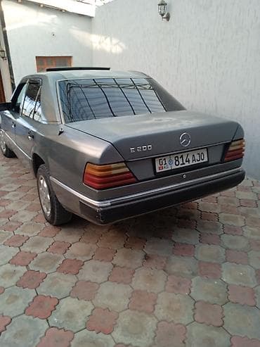 отдам дешего: Mercedes-Benz W124: 1992 г., 2 л, Механика, Бензин, Седан — 8