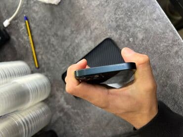 Смарт-часы: IPhone 13, Б/у, 128 ГБ, Синий, Чехол, 86 % — 4