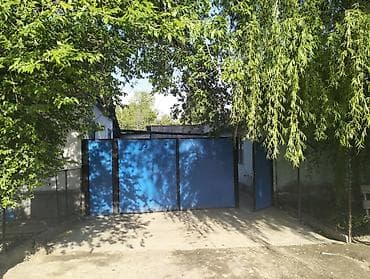 распродажа гаража: Продаётся дом в селе Будённовка с участком 18 соток.Помимо дома — 1