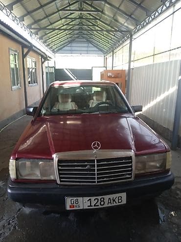 e53 x5: Mercedes-Benz 190: 1990 г., 2 л, Механика, Бензин — 1