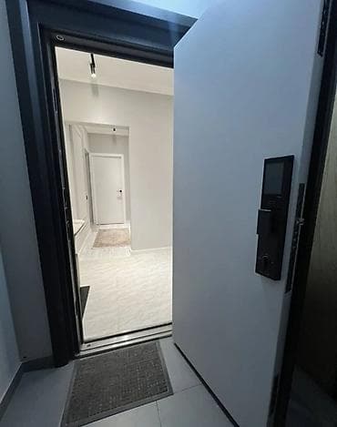 3 комнаты, 94 м², 106 серия, 2 этаж, Дизайнерский ремонт