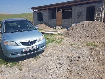 люки крыши: Mazda Demio: 2004 г., Автомат, Бензин, Хэтчбэк — 4