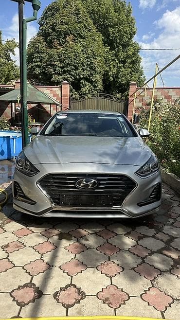 Hyundai Sonata: 2019 г., 2 л, Автомат, Газ, Седан — 1